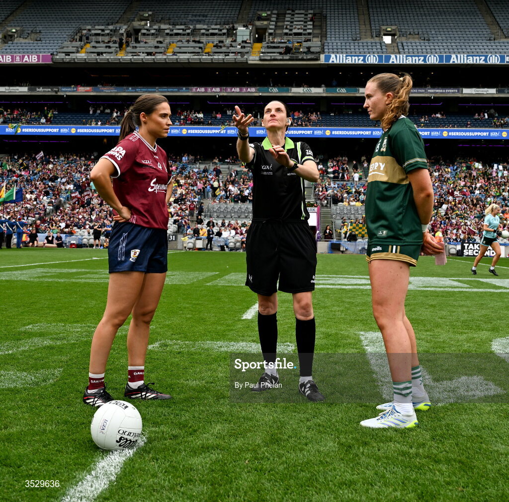 2 August 2026; Referee Margaret Farrelly, centre, is joined by Galway captain Kate Geraghty, left and Kerry captain Síofra O'Shea for the coin toss before during the LGFA TG4 All-Ireland Senior Championship final match between Galway and Kerry at Croke Park in Dublin. Photo by Paul Phelan/Sportsfile