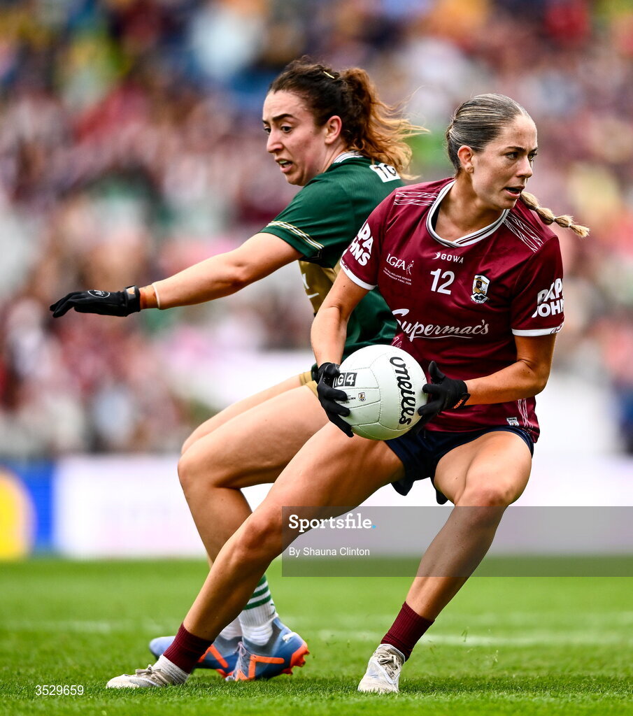 2 August 2026; Kate Thompson of Galway in action against Aishling O’Connell of Kerry during the LGFA TG4 All-Ireland Senior Championship final match between Galway and Kerry at Croke Park in Dublin. Photo by Shauna Clinton/Sportsfile