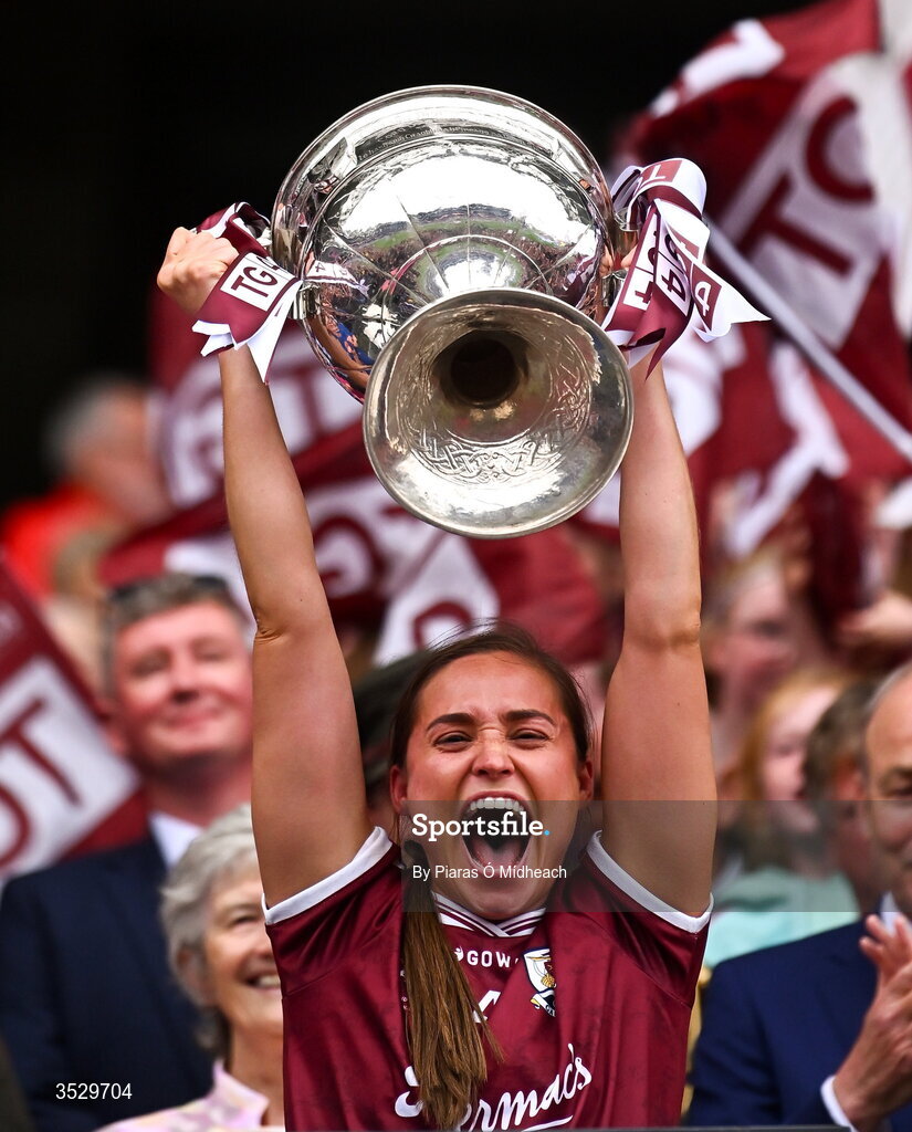 2 August 2026; Galway Captain Kate Geraghty lifts the Brendan Martin Cup along with her teammates following their win in the LGFA TG4 All-Ireland Senior Championship final match between Galway and Kerry at Croke Park in Dublin. Photo by Piaras Ó Mídheach/Sportsfile