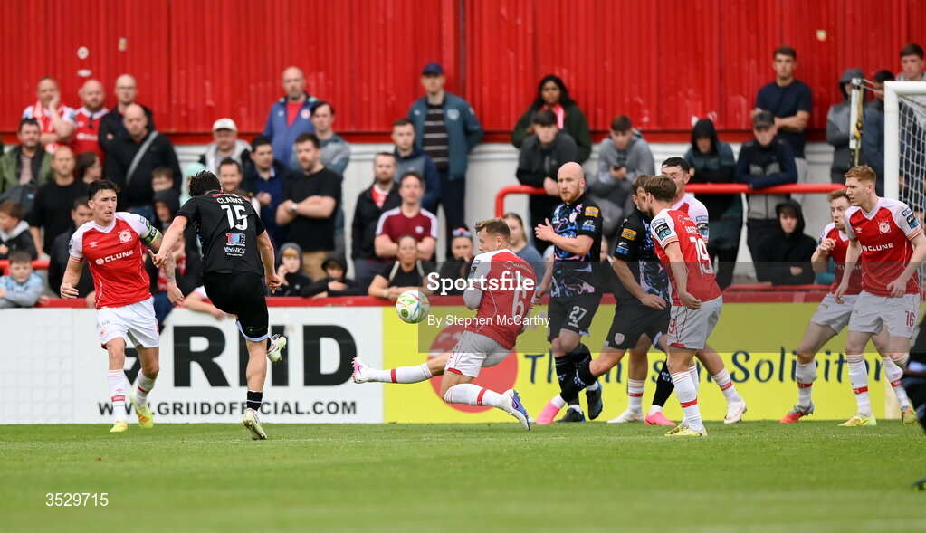 2 August 2026; James Clarke of Derry City scores his side's first goal during the SSE Airtricity Men's Premier Division match between St Patrick's Athletic and Derry City at Richmond Park in Dublin. Photo by Stephen McCarthy/Sportsfile