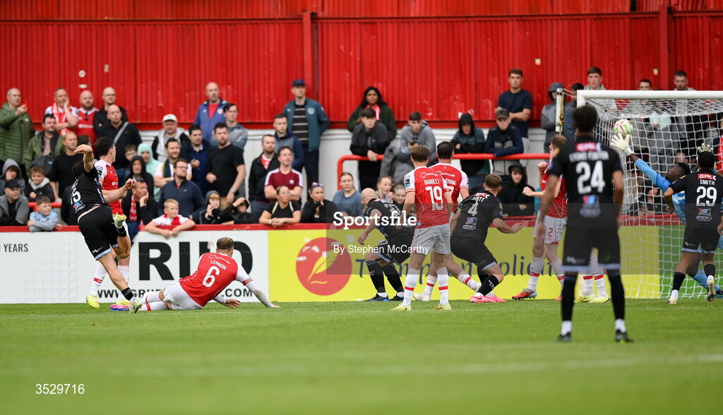2 August 2026; James Clarke of Derry City scores his side's first goal during the SSE Airtricity Men's Premier Division match between St Patrick's Athletic and Derry City at Richmond Park in Dublin. Photo by Stephen McCarthy/Sportsfile