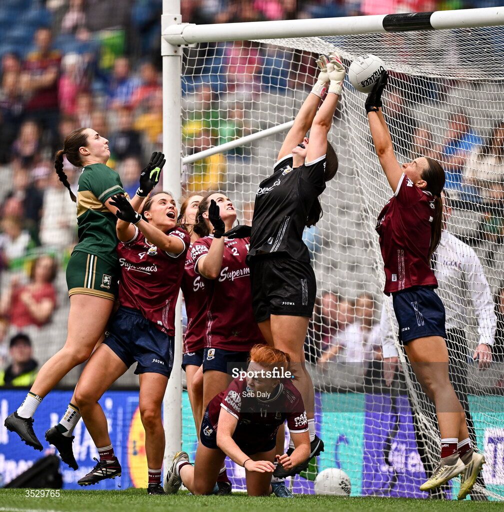 2 August 2026; Galway goalkeeper Leah O'Halloran and defenders fail to prevent a goal from Kerry's Síofra O’Shea, not pictured, which was subsequently disallowed by referee Maggie Farrelly, during the LGFA TG4 All-Ireland Senior Championship final match between Galway and Kerry at Croke Park in Dublin. Photo by Seb Daly/Sportsfile