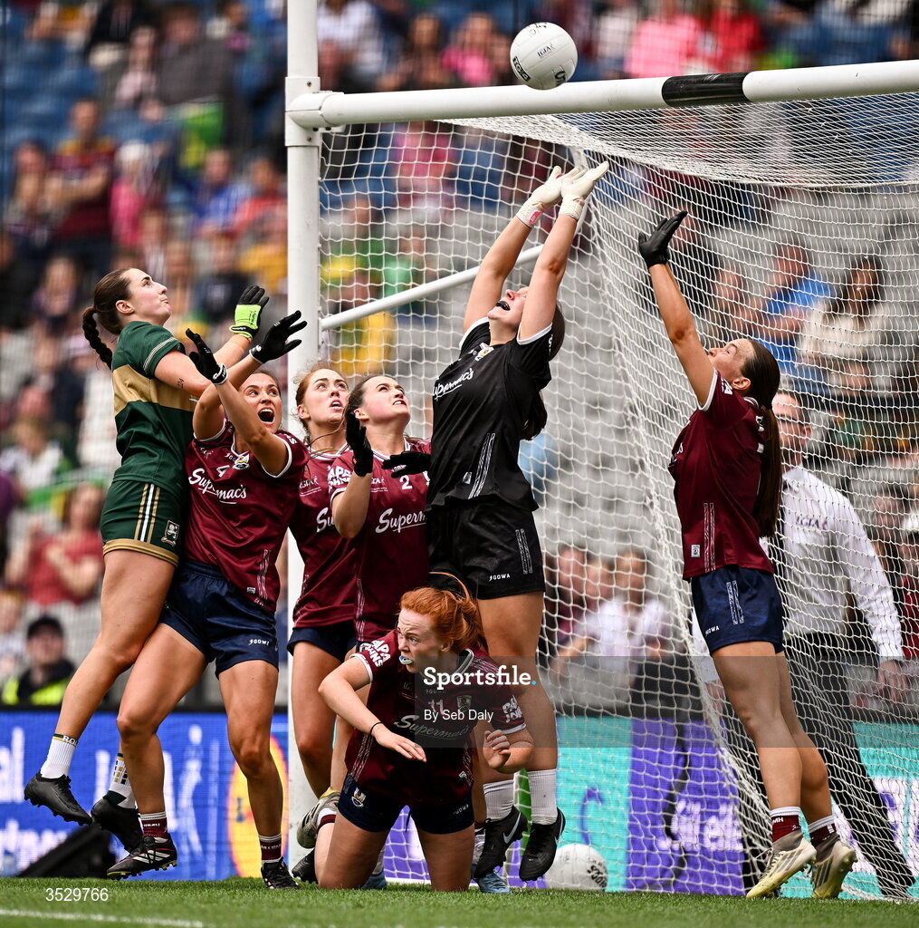 2 August 2026; Galway goalkeeper Leah O'Halloran and defenders fail to prevent a goal from Kerry's Síofra O’Shea, not pictured, which was subsequently disallowed by referee Maggie Farrelly, during the LGFA TG4 All-Ireland Senior Championship final match between Galway and Kerry at Croke Park in Dublin. Photo by Seb Daly/Sportsfile