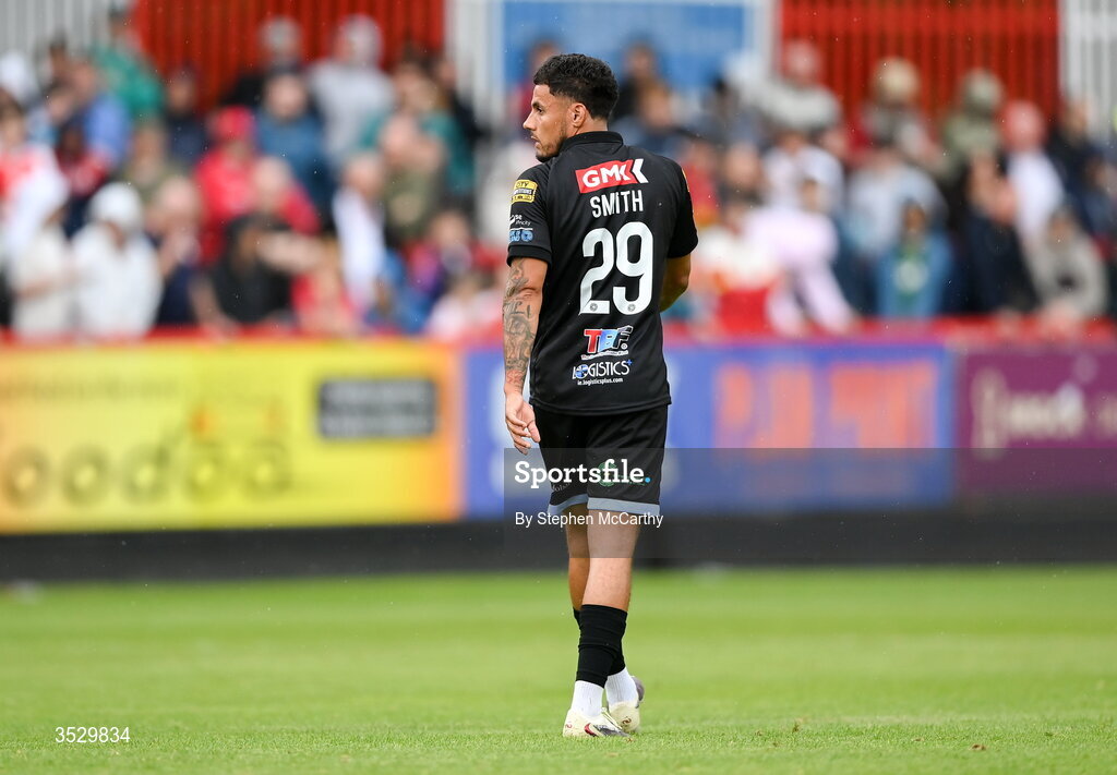 2 August 2026; Tyler Smith of Derry City during the SSE Airtricity Men's Premier Division match between St Patrick's Athletic and Derry City at Richmond Park in Dublin. Photo by Stephen McCarthy/Sportsfile