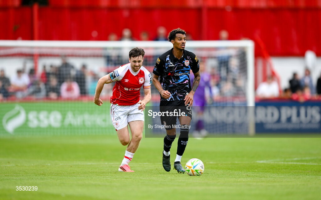 2 August 2026; Brooklyn Lyons-Foster of Derry City during the SSE Airtricity Men's Premier Division match between St Patrick's Athletic and Derry City at Richmond Park in Dublin. Photo by Stephen McCarthy/Sportsfile