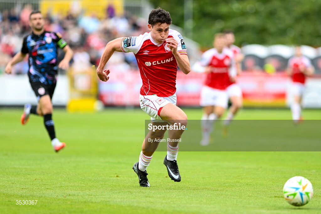 2 August 2026; Kian Leavy of St Patrick's Athletic during the SSE Airtricity Men's Premier Division match between St Patrick's Athletic and Derry City at Richmond Park in Dublin. Photo by Adam Russell/Sportsfile