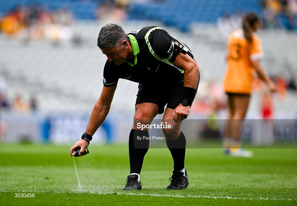 2 August 2026; Referee Conor McCarthy marks the line for a free during the LGFA TG4 All-Ireland Junior Championship final match between Antrim and Carlow at Croke Park in Dublin. Photo by Paul Phelan/Sportsfile