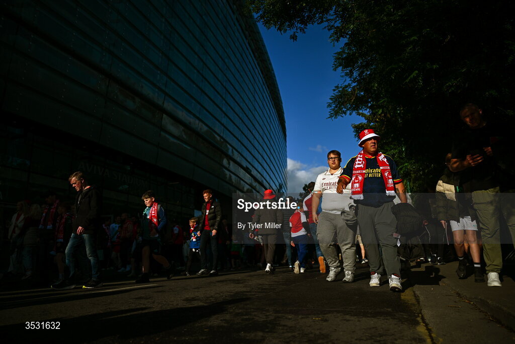 5 August 2026; Supporters outside the stadium before the pre-season friendly match between Arsenal and Real Betis at the Aviva Stadium in Dublin. Photo by Tyler Miller/Sportsfile