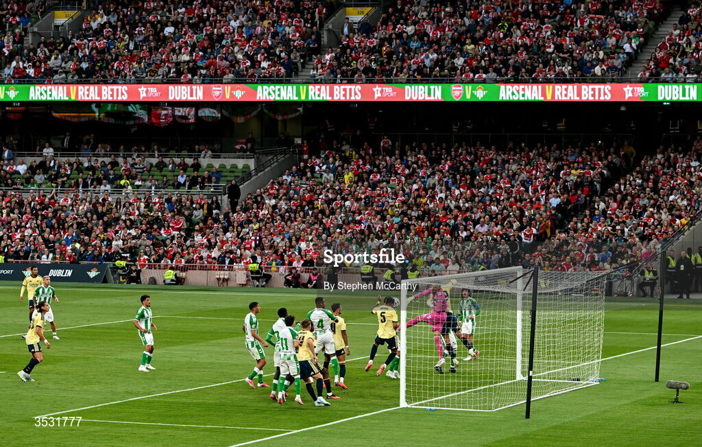 5 August 2026; Piero Hincapié of Arsenal heads his side's first goal during the pre-season friendly match between Arsenal and Real Betis at the Aviva Stadium in Dublin. Photo by Stephen McCarthy/Sportsfile