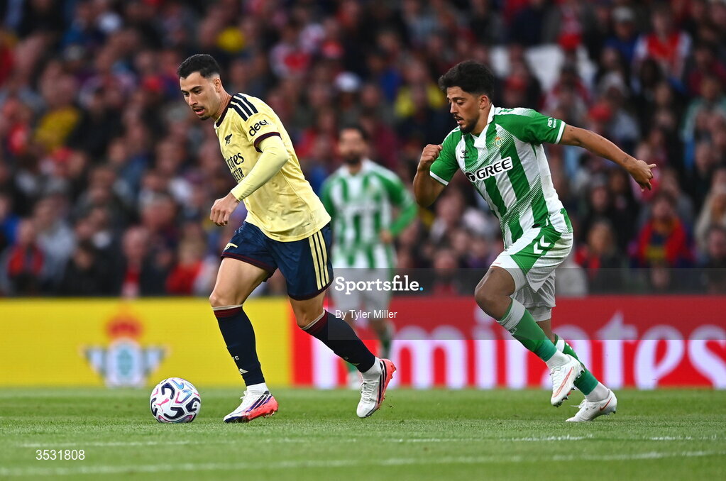 5 August 2026; Gabriel Martinelli of Arsenal in action against Pablo Fornals of Real Betis during the pre-season friendly match between Arsenal and Real Betis at the Aviva Stadium in Dublin. Photo by Tyler Miller/Sportsfile