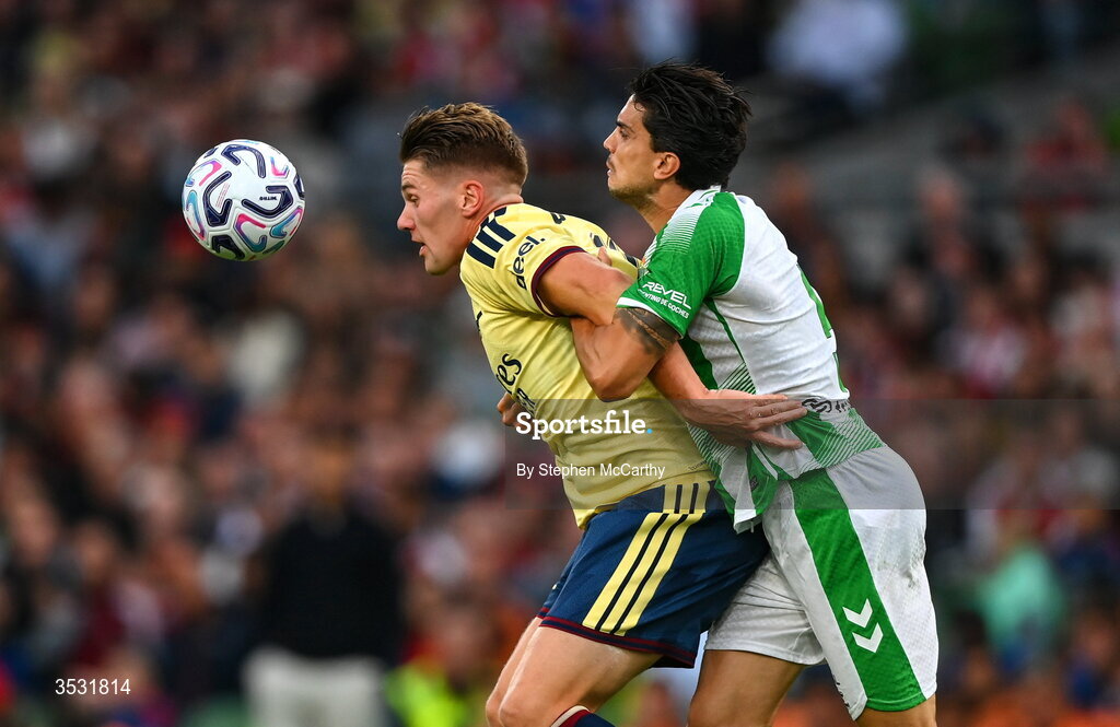 5 August 2026; Viktor Gyökeres of Arsenal in action against Marc Bartra of Real Betis during the pre-season friendly match between Arsenal and Real Betis at the Aviva Stadium in Dublin. Photo by Stephen McCarthy/Sportsfile