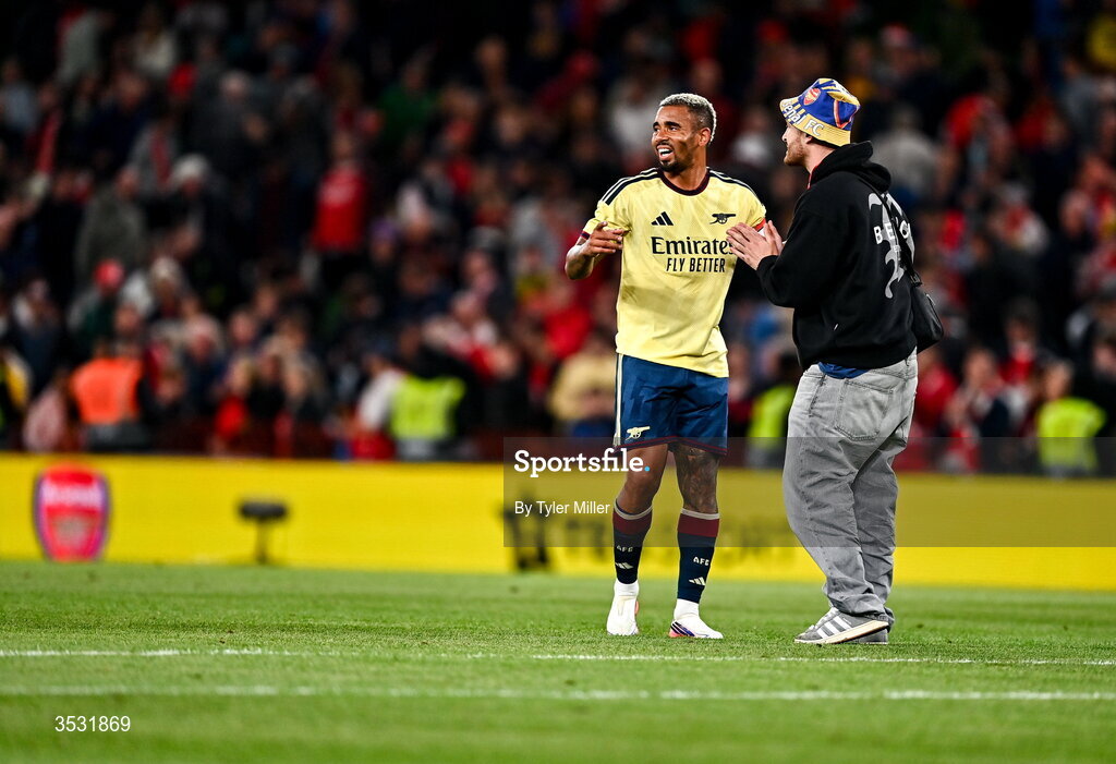 5 August 2026; Gabriel Jesus of Arsenal speaks to a pitch invader during the pre-season friendly match between Arsenal and Real Betis at the Aviva Stadium in Dublin. Photo by Tyler Miller/Sportsfile