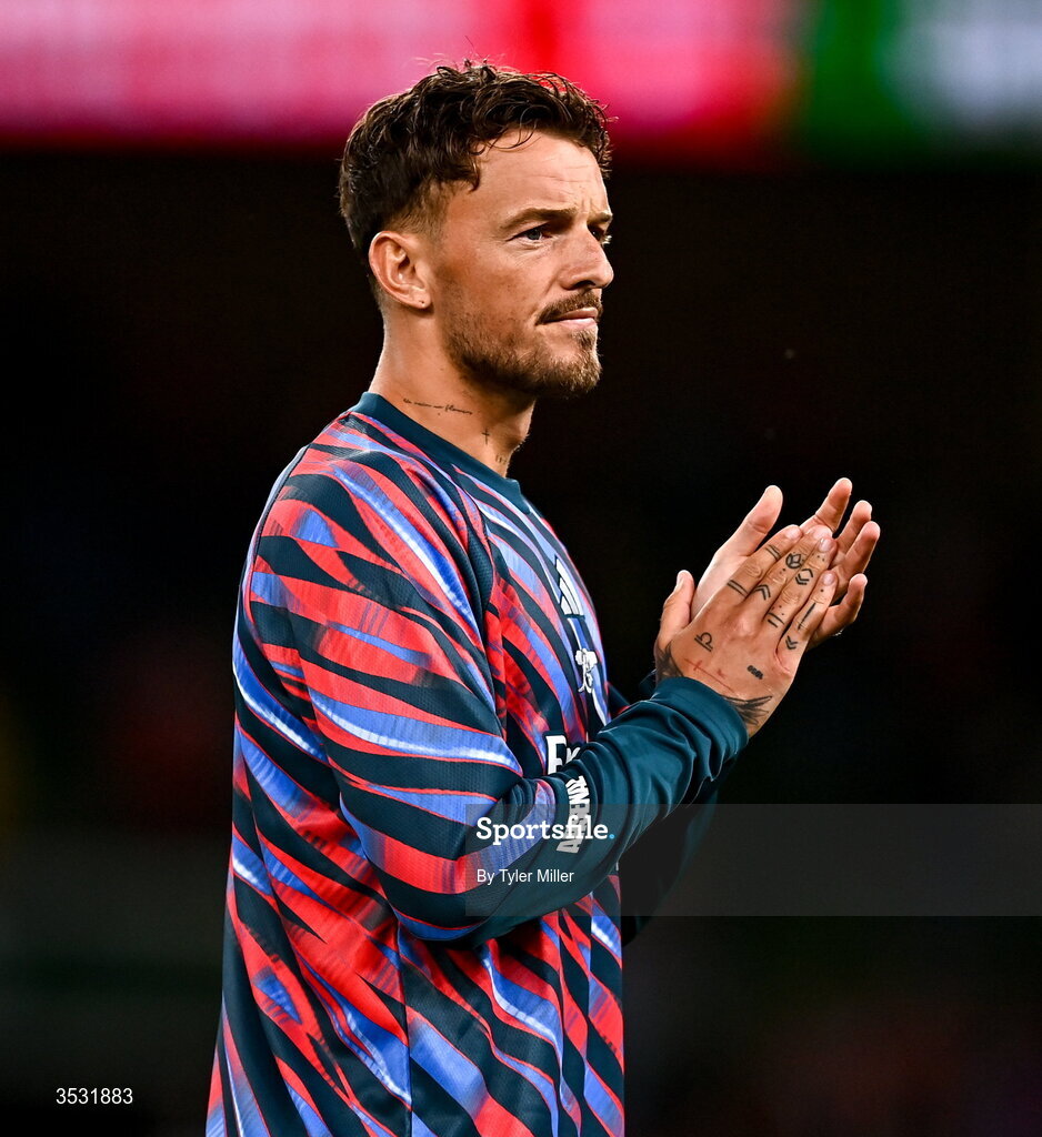 5 August 2026; Ben White of Arsenal acknowledges his side's supporters after the pre-season friendly match between Arsenal and Real Betis at the Aviva Stadium in Dublin. Photo by Tyler Miller/Sportsfile