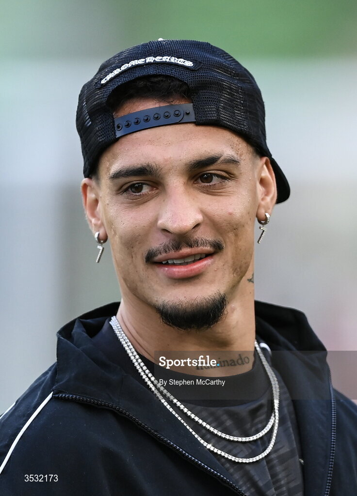 5 August 2026; Antony of Real Betis before the pre-season friendly match between Arsenal and Real Betis at the Aviva Stadium in Dublin. Photo by Stephen McCarthy/Sportsfile