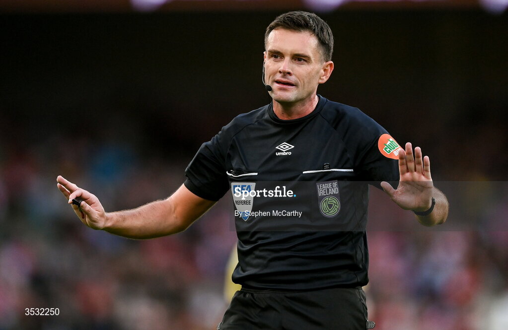 5 August 2026; Referee Rob Hennessy during the pre-season friendly match between Arsenal and Real Betis at the Aviva Stadium in Dublin. Photo by Stephen McCarthy/Sportsfile
