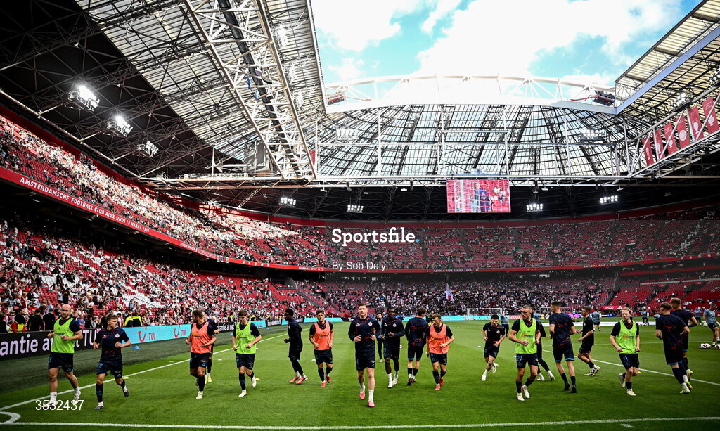 6 August 2026; Shelbourne players warm up before during the UEFA Conference League Third Qualifying Round first leg match between Ajax and Shelbourne at Johan Cruyff Arena in Amsterdam, Netherlands. Photo by Seb Daly/Sportsfile