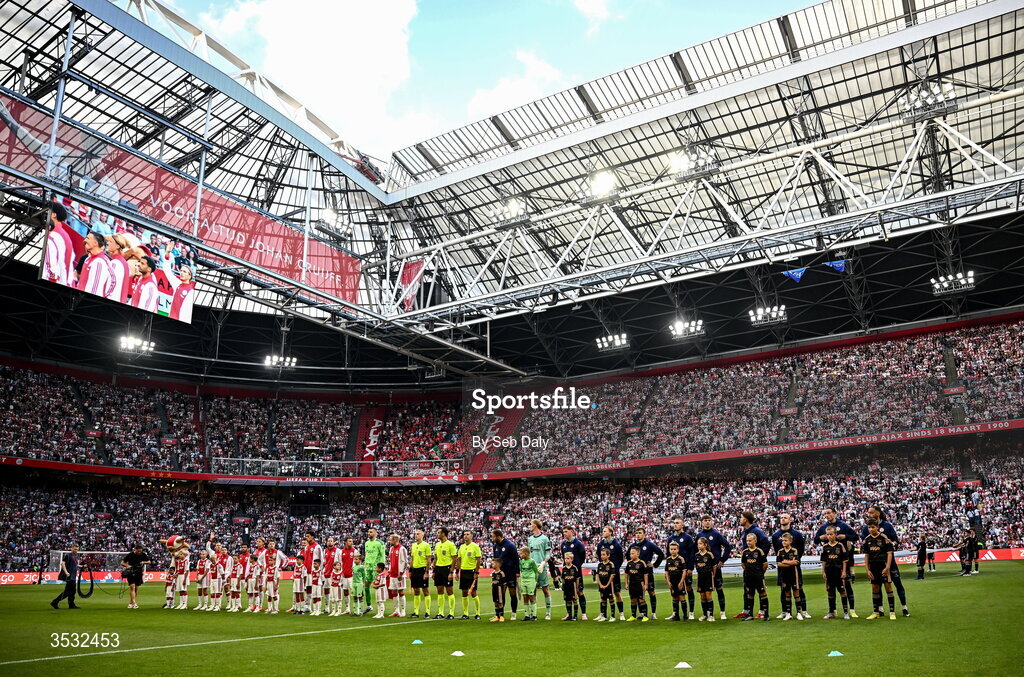 6 August 2026; Shelbourne and Ajax players line up before the UEFA Conference League Third Qualifying Round first leg match between Ajax and Shelbourne at Johan Cruyff Arena in Amsterdam, Netherlands. Photo by Seb Daly/Sportsfile