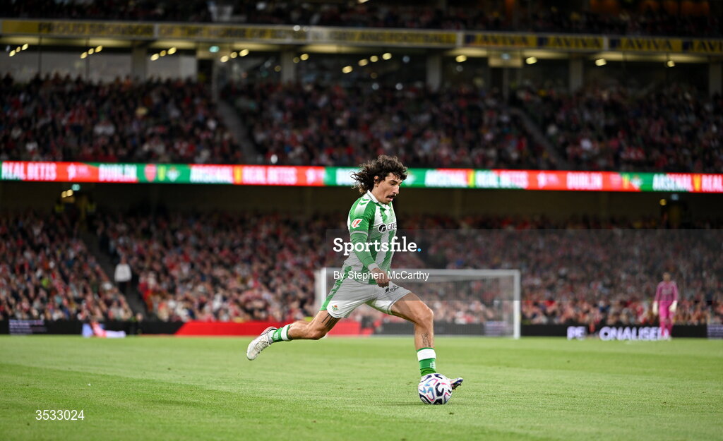 5 August 2026; Héctor Bellerín of Real Betis during the pre-season friendly match between Arsenal and Real Betis at the Aviva Stadium in Dublin. Photo by Stephen McCarthy/Sportsfile