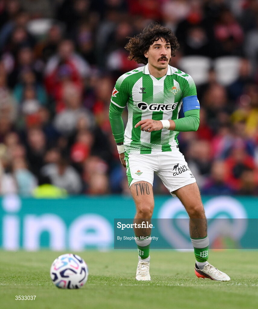 5 August 2026; Héctor Bellerín of Real Betis during the pre-season friendly match between Arsenal and Real Betis at the Aviva Stadium in Dublin. Photo by Stephen McCarthy/Sportsfile