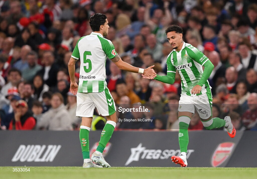 5 August 2026; Antony of Real Betis comes onto the pitch during a second half substitution to replace team-mate Marc Bartra during the pre-season friendly match between Arsenal and Real Betis at the Aviva Stadium in Dublin. Photo by Stephen McCarthy/Sportsfile