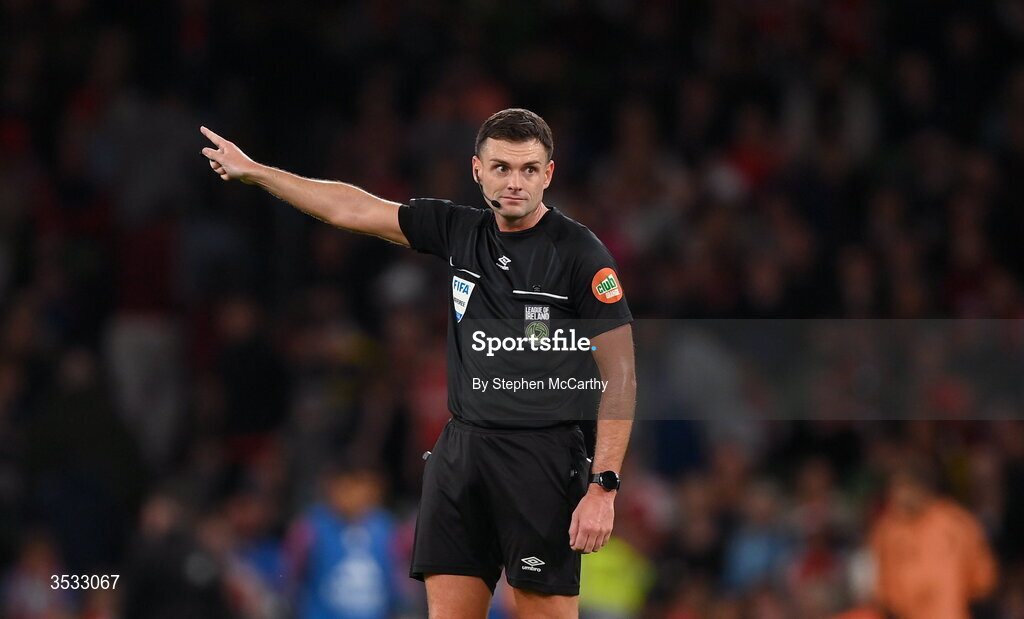 5 August 2026; Referee Rob Hennessy during the pre-season friendly match between Arsenal and Real Betis at the Aviva Stadium in Dublin. Photo by Stephen McCarthy/Sportsfile