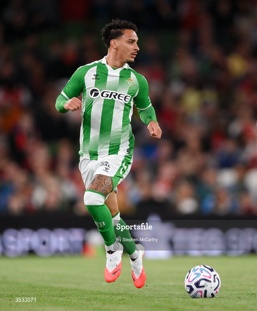 5 August 2026; Antony of Real Betis during the pre-season friendly match between Arsenal and Real Betis at the Aviva Stadium in Dublin. Photo by Stephen McCarthy/Sportsfile