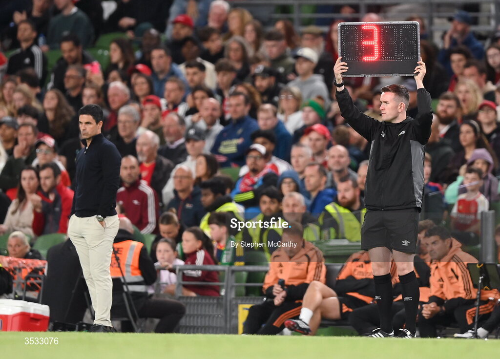 5 August 2026; Fourth official Aaron O'Dowd during the pre-season friendly match between Arsenal and Real Betis at the Aviva Stadium in Dublin. Photo by Stephen McCarthy/Sportsfile
