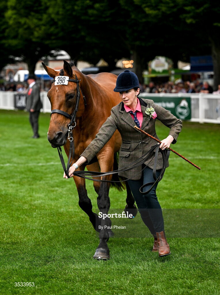 8 August 2026; Miss Graceland of Ireland in the Mares & Foals during day four of the Gallagher Dublin Horse Show at the RDS in Dublin. Photo by Paul Phelan/Sportsfile
