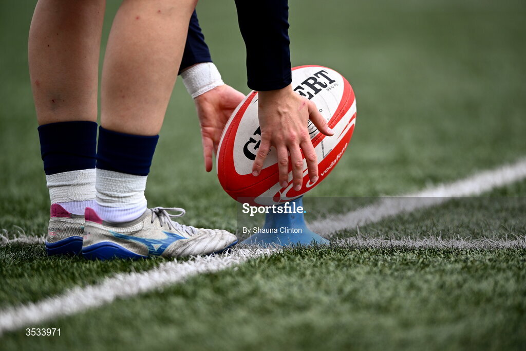 8 August 2026; A detailed view of Ellie O'Sullivan-Sexton of Leinster as she warms-up ahead of the Vodafone Womens Interprovincial Championship Round 1 match between Munster and Leinster at Virgin Media Park in Cork. Photo by Shauna Clinton/Sportsfile