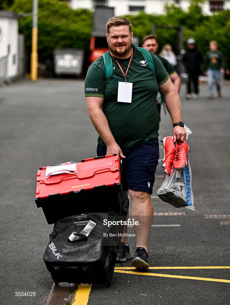 8 August 2026; Connacht head coach Craig Hansberry before the Vodafone Womens Interprovincial Championship Round 1 match between Ulster and Connacht at Affidea Stadium in Belfast. Photo by Ben McShane/Sportsfile