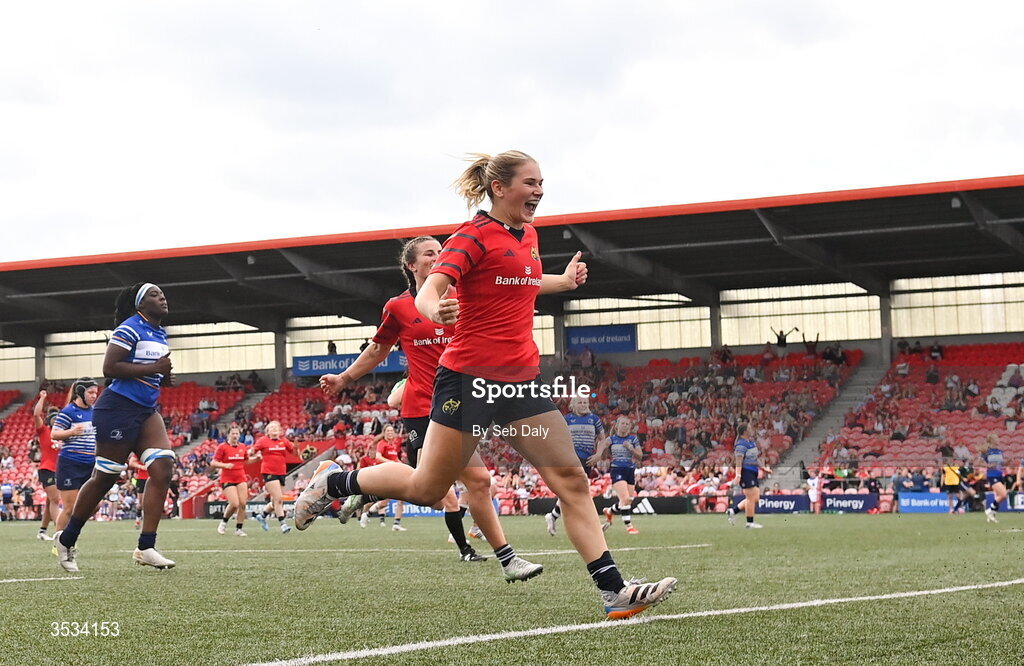 8 August 2026; Aoife Corey of Munster celebrates her side's sixth try, scored by teammate Katie Corrigan, not pictured, during the Vodafone Womens Interprovincial Championship Round 1 match between Munster and Leinster at Virgin Media Park in Cork. Photo by Seb Daly/Sportsfile