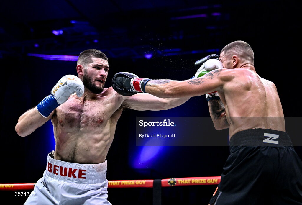 8 August 2026; Mark Beuke, left, and Connor Coyle during their middleweight bout during the Zuffa Boxing 10 event at the 3Arena in Dublin. Photo by David Fitzgerald/Sportsfile