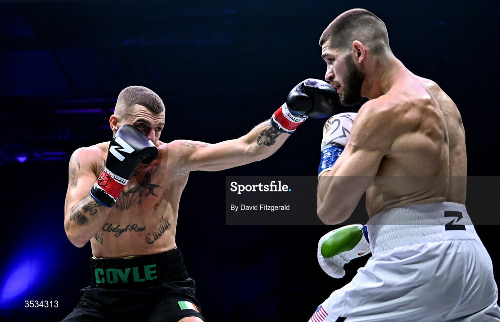 8 August 2026; Connor Coyle, left, and Mark Beuke during their middleweight bout during the Zuffa Boxing 10 event at the 3Arena in Dublin. Photo by David Fitzgerald/Sportsfile