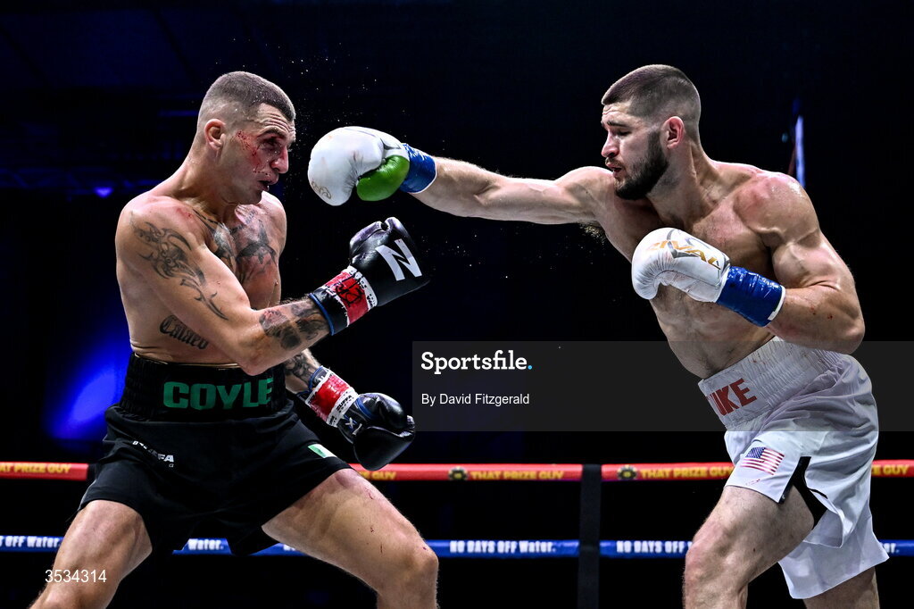 8 August 2026; Mark Beuke, right, and Connor Coyle during their middleweight bout during the Zuffa Boxing 10 event at the 3Arena in Dublin. Photo by David Fitzgerald/Sportsfile