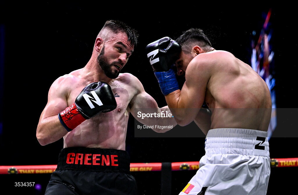 8 August 2026; Louis Greene, left, and Daniel Buciuc during their middleweight bout during the Zuffa Boxing 10 event at the 3Arena in Dublin. Photo by David Fitzgerald/Sportsfile