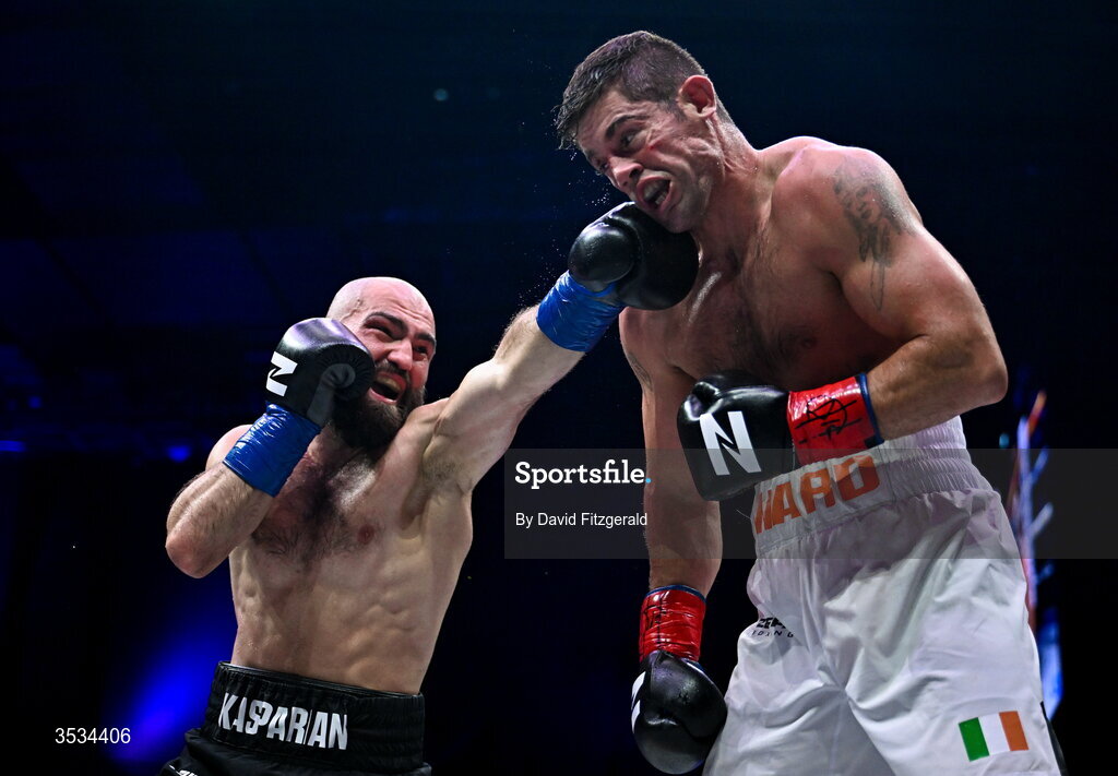 8 August 2026; Artjom Kasparian, left, and Joe Ward during their light heavyweight bout during the Zuffa Boxing 10 event at the 3Arena in Dublin. Photo by David Fitzgerald/Sportsfile