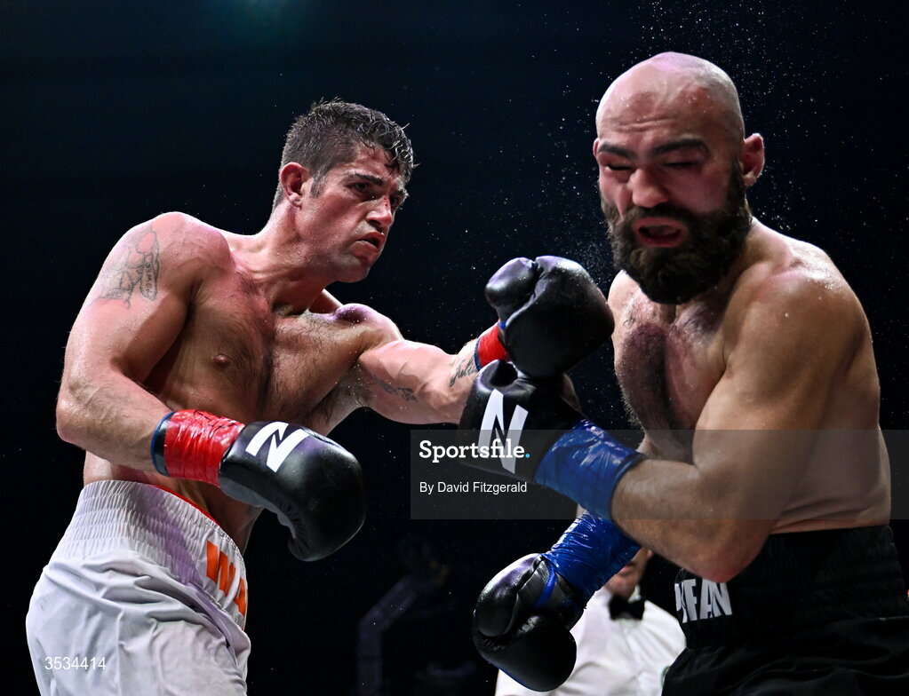 8 August 2026; Joe Ward, left, and Artjom Kasparian, during their light heavyweight bout during the Zuffa Boxing 10 event at the 3Arena in Dublin. Photo by David Fitzgerald/Sportsfile