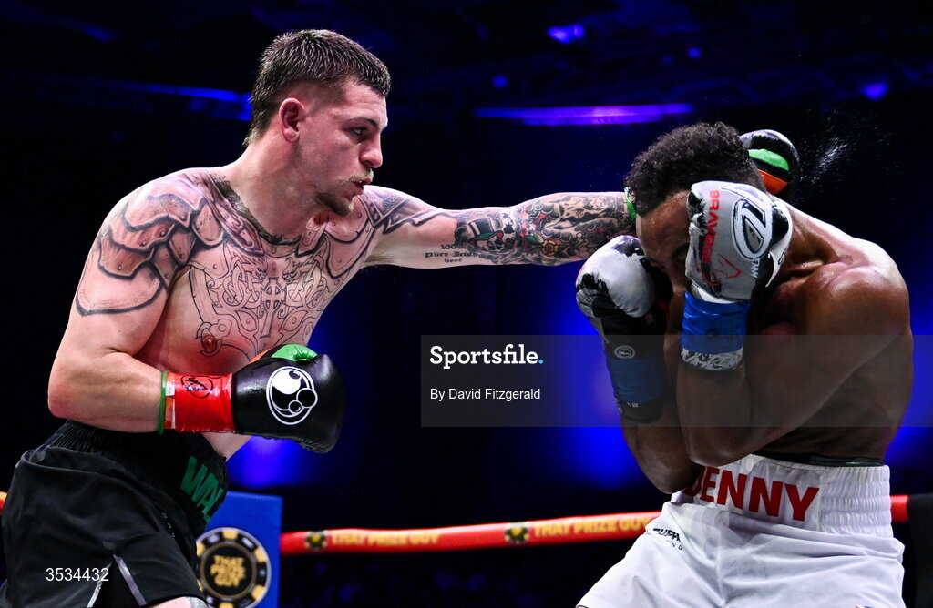 8 August 2026; Callum Walsh, left, and Tyler Denny during their middleweight bout during the Zuffa Boxing 10 event at the 3Arena in Dublin. Photo by David Fitzgerald/Sportsfile