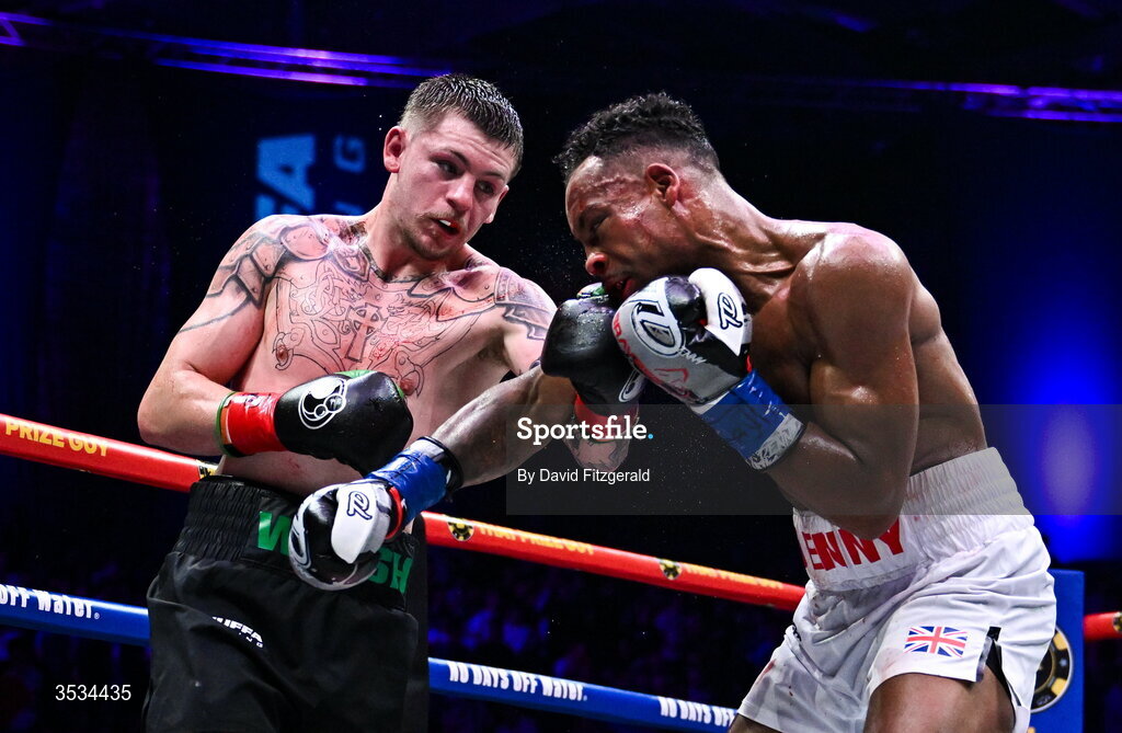 8 August 2026; Callum Walsh, left, and Tyler Denny during their middleweight bout during the Zuffa Boxing 10 event at the 3Arena in Dublin. Photo by David Fitzgerald/Sportsfile