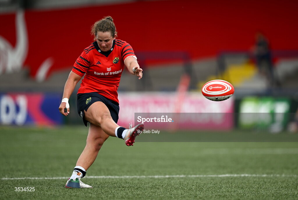 8 August 2026; Enya Breen of Munster during the Vodafone Womens Interprovincial Championship Round 1 match between Munster and Leinster at Virgin Media Park in Cork. Photo by Seb Daly/Sportsfile