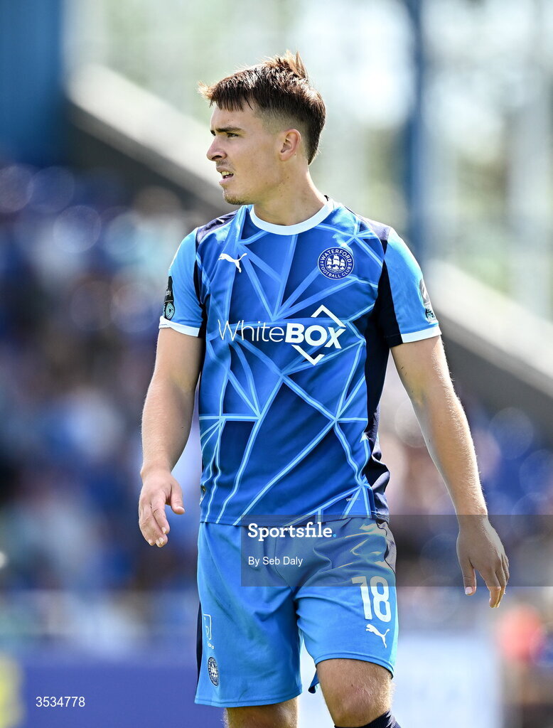 9 August 2026; Tommy Lonergan of Waterford during the SSE Airtricity Men's Premier Division match between Waterford and Bohemians at the RSC in Waterford. Photo by Seb Daly/Sportsfile