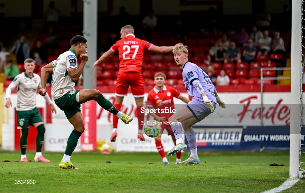 9 August 2026; Anthony Olusanya of St Patrick's Athletic scores his side's first goal during the SSE Airtricity Men’s Premier Division match between Shelbourne and St Patrick's Athletic at Tolka Park in Dublin. Photo by Stephen McCarthy/Sportsfile