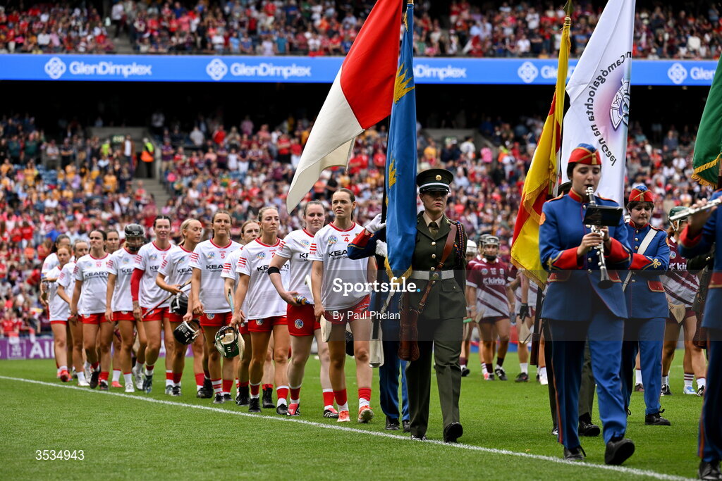 9 August 2026; Cork captain Méabh Cahalane leads her team in the parade before the Glen Dimplex All-Ireland Senior Camogie Championship final match between Galway and Cork at Croke Park in Dublin. Photo by Paul Phelan/Sportsfile