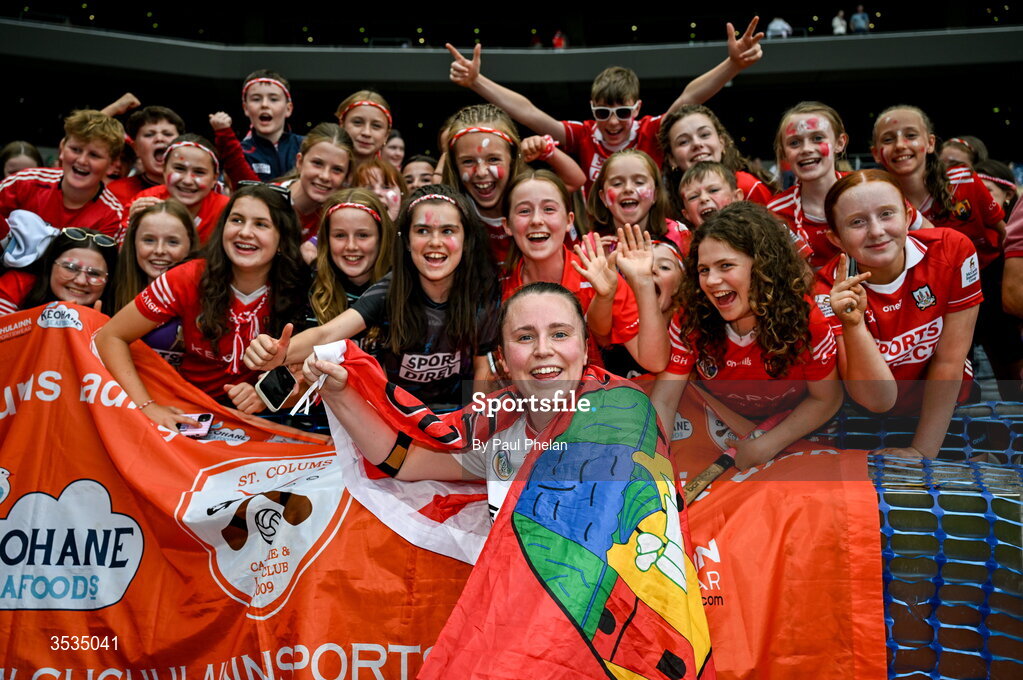 9 August 2026; Cork goalkeeper Amy Lee celebrates with supportes after winning the Glen Dimplex All-Ireland Senior Camogie Championship final match between Galway and Cork at Croke Park in Dublin. Photo by Paul Phelan/Sportsfile