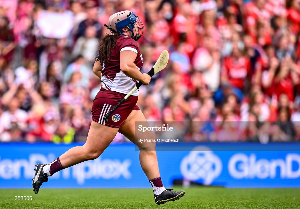 9 August 2026; Galway goalkeeper Sarah Healy on her way up to take a late free during the Glen Dimplex All-Ireland Senior Camogie Championship final match between Galway and Cork at Croke Park in Dublin. Photo by Piaras Ó Mídheach/Sportsfile