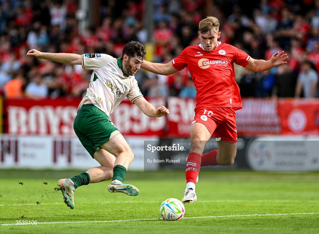 9 August 2026; Aidan Keena of St Patrick's Athletic in action against Odhrán Casey of Shelbourne during the SSE Airtricity Men’s Premier Division match between Shelbourne and St Patrick's Athletic at Tolka Park in Dublin. Photo by Adam Russell/Sportsfile