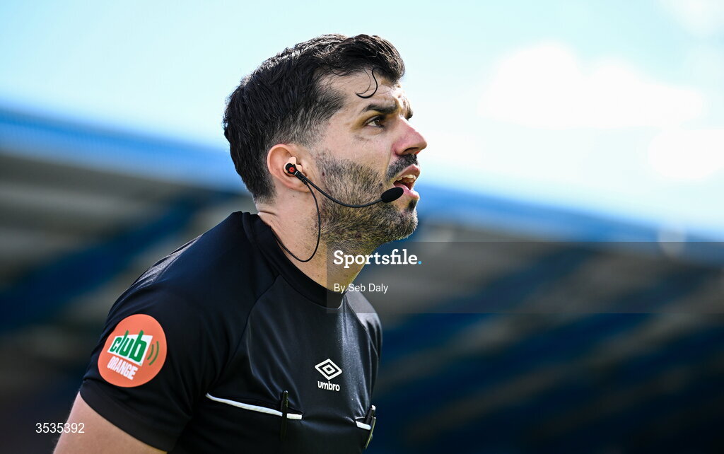 9 August 2026; Assistant referee Endrit Malaveci during the SSE Airtricity Men's Premier Division match between Waterford and Bohemians at the RSC in Waterford. Photo by Seb Daly/Sportsfile