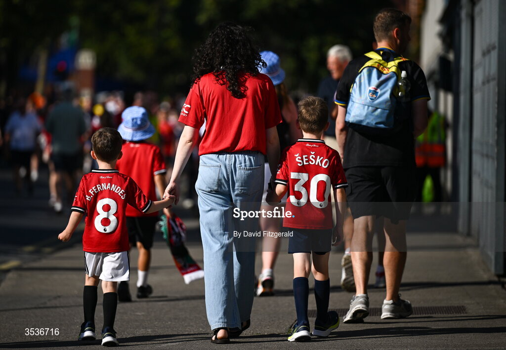 12 August 2026; Manchester United supporters arrive prior to the pre-season friendly match between Manchester United and Leeds United at Croke Park in Dublin. Photo by David Fitzgerald/Sportsfile