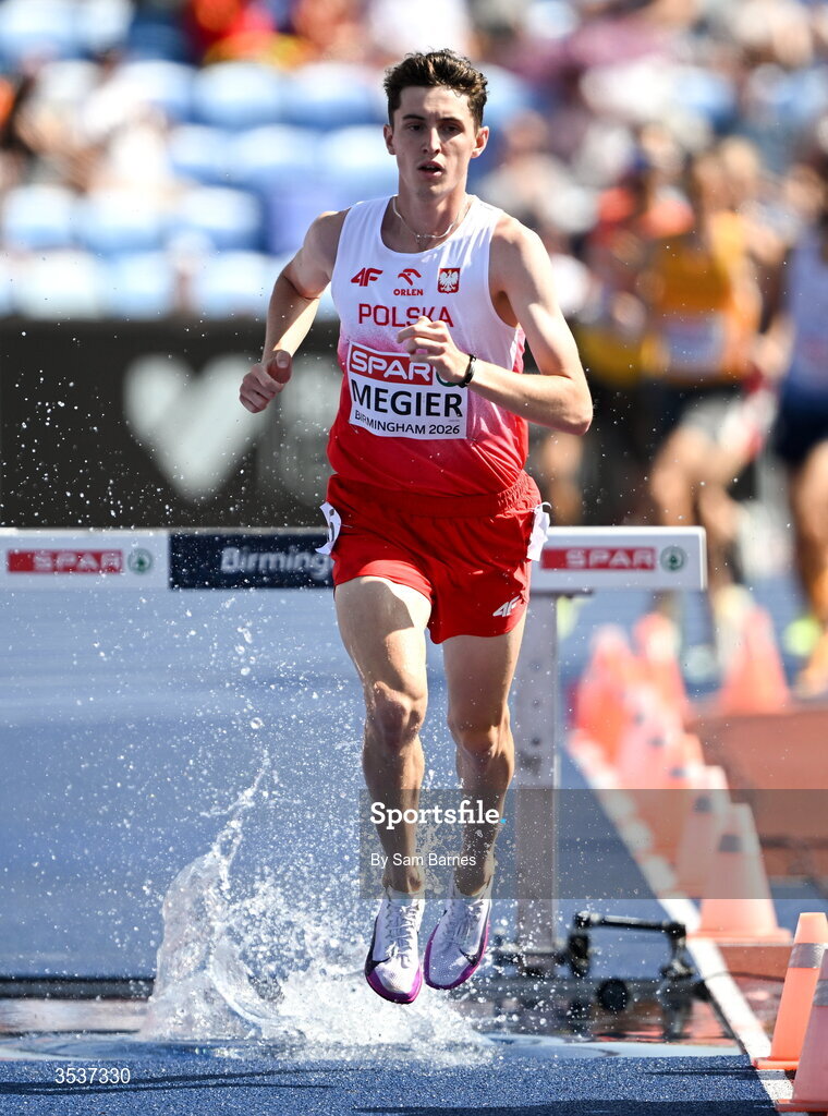 13 August 2026; Maciej Megier of Poland competes in his men's 3000m steeplechase heat during day four of the European Athletics Championships 2026 at Alexander Stadium in Birmingham, England. Photo by Sam Barnes/Sportsfile
