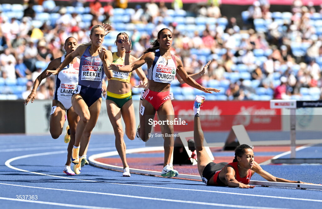13 August 2026; Audrey Werro of Switzerland falls to the right of Jemma Reekie of Great Britain and Northern Ireland, left, and Anaïs Bourgoin of France, centre, in the women's 800m semi-final 1 during day four of the European Athletics Championships 2026 at Alexander Stadium in Birmingham, England. Photo by Sam Barnes/Sportsfile